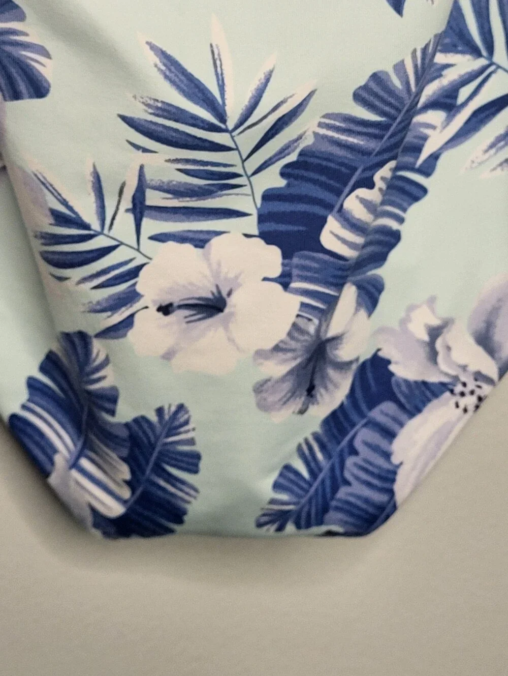 Frankies Bikinis Blue Tropical Floral Plunge Halter One Piece Swimsuit Sz Small